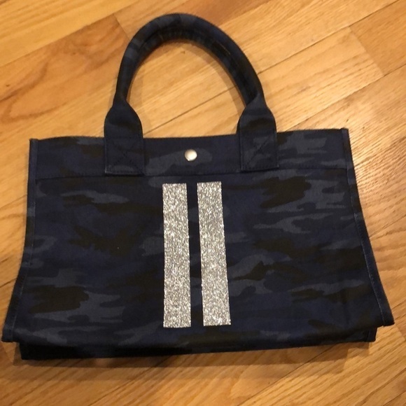 Quilted Koala East West Canvas Tote Dark Blue Camo - Picture 5 of 11